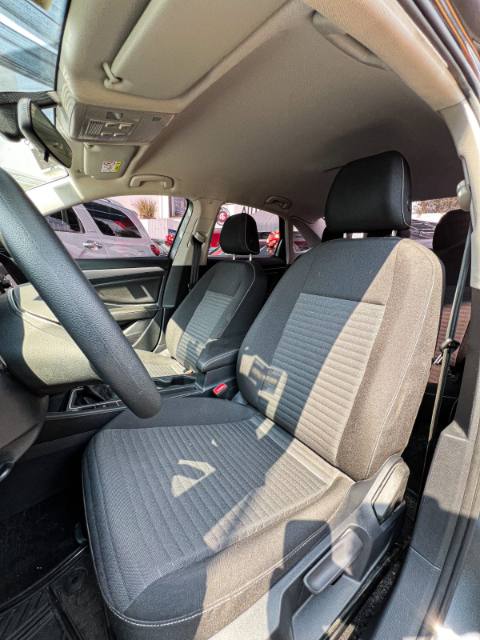 Volkswagen Jetta Trendline 2024, foto 13