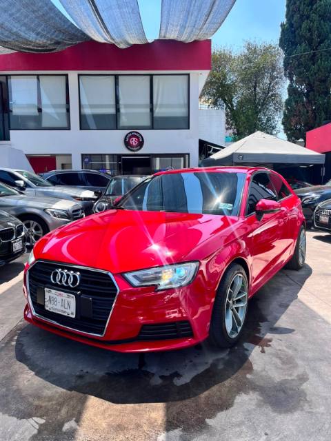 Audi A3 Dynamic 2017, foto 1
