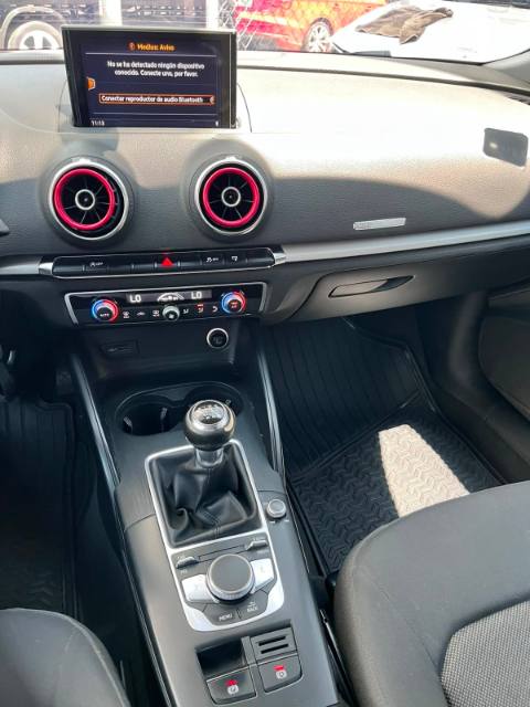 Audi A3 Dynamic 2017, foto 12