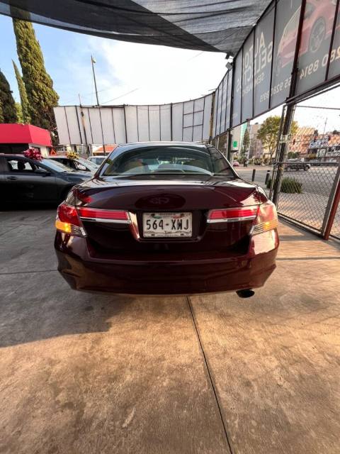 Honda Accord EX 2011, foto 13
