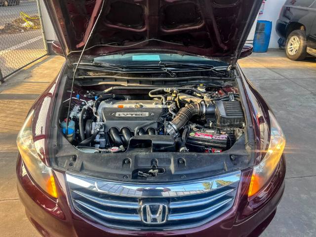 Honda Accord EX 2011, foto 16