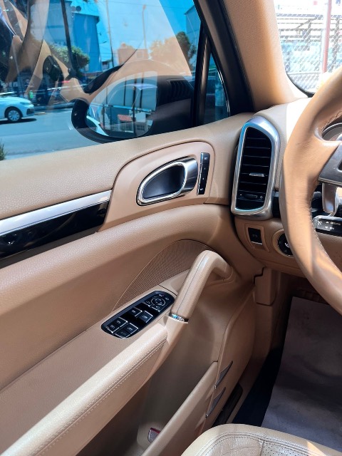 Porsche Cayenne Hibrida 2011, foto 12