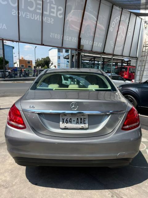 Mercedes Benz C200 CGI Exclusive 2015, foto 2