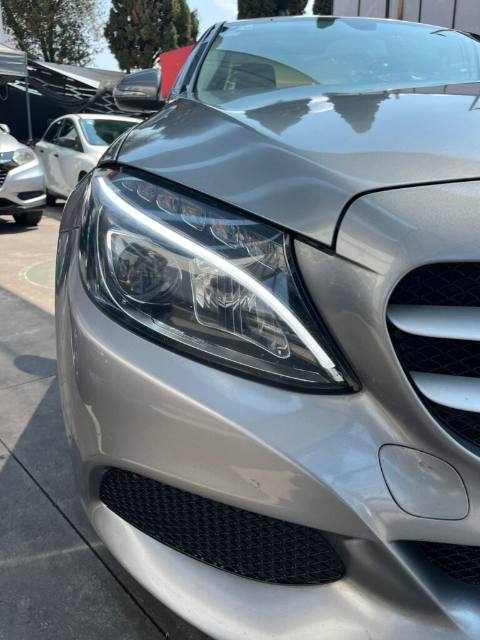 Mercedes Benz C200 CGI Exclusive 2015, foto 3
