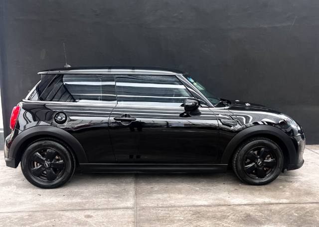 Mini Cooper Essential 2022, foto 5