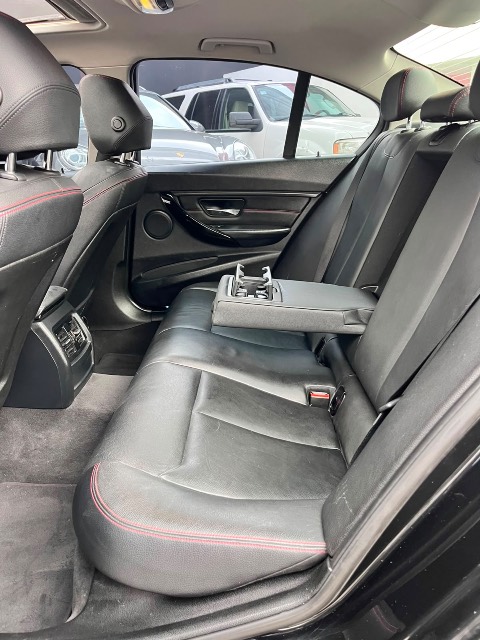 BMW 328iA Sport Line 2014, foto 16