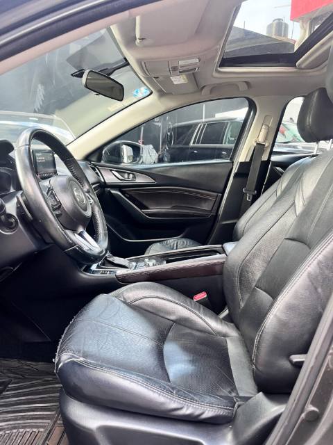 Mazda 3 I Touring 2018, foto 16