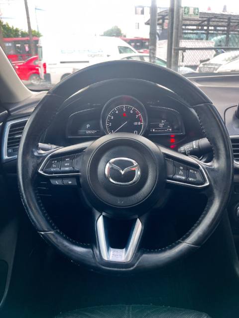 Mazda 3 I Touring 2018, foto 11