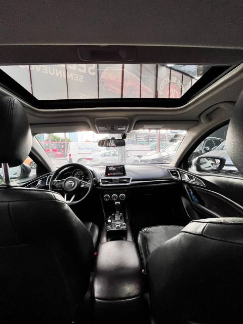 Mazda 3 I Touring 2018, foto 9
