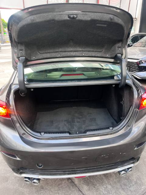 Mazda 3 I Touring 2018, foto 7