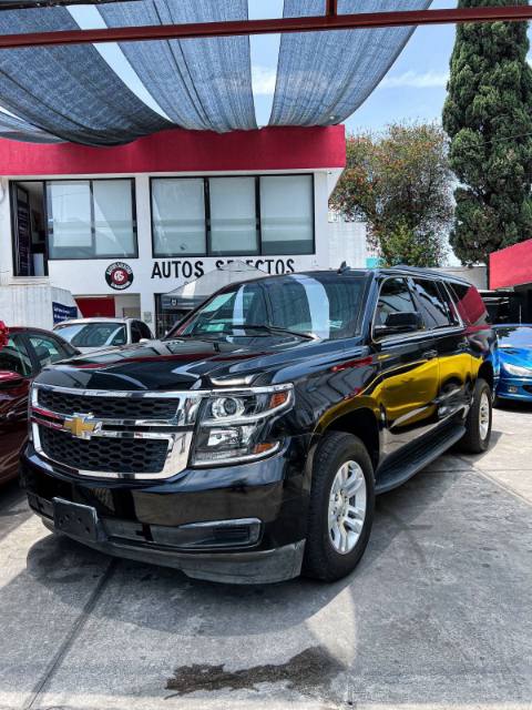Chevrolet Suburban LS 2019