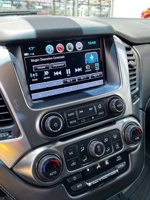 Chevrolet Suburban LS 2019, foto 16