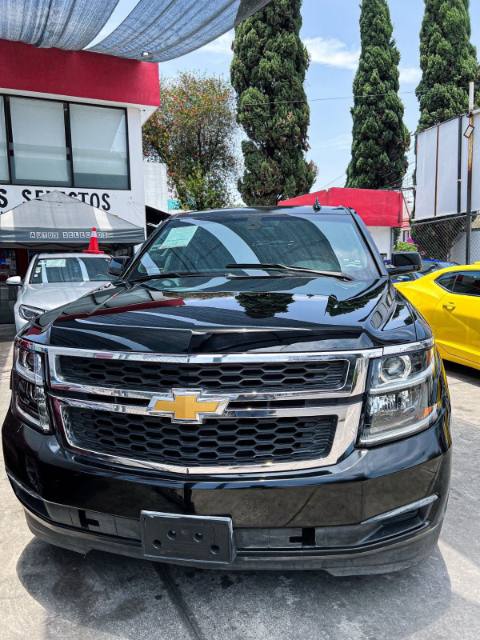 Chevrolet Suburban LS 2019, foto 2