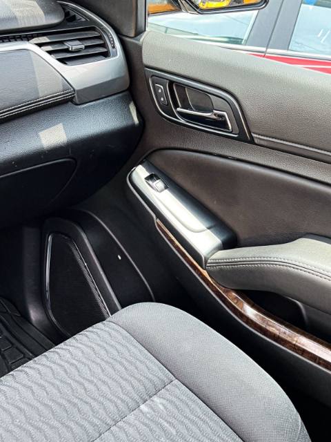 Chevrolet Suburban LS 2019, foto 15