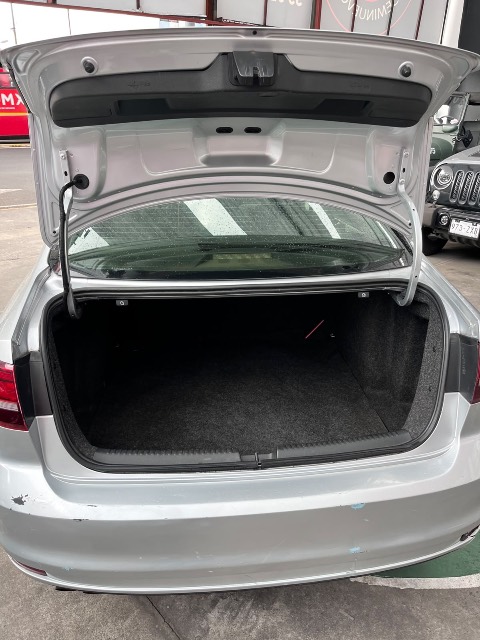 Volkswagen Jetta Sportline 2016, foto 10