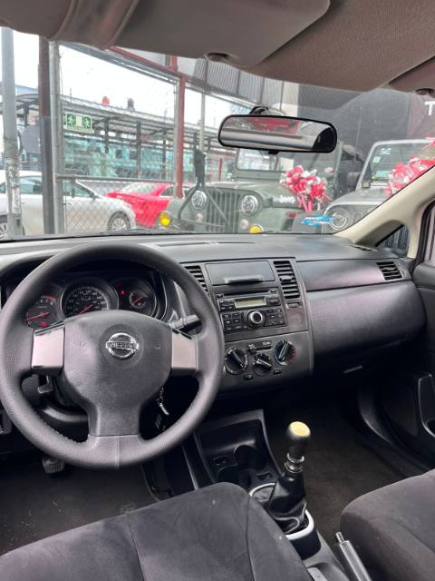 Nissan Tiida Advance 2015, foto 11