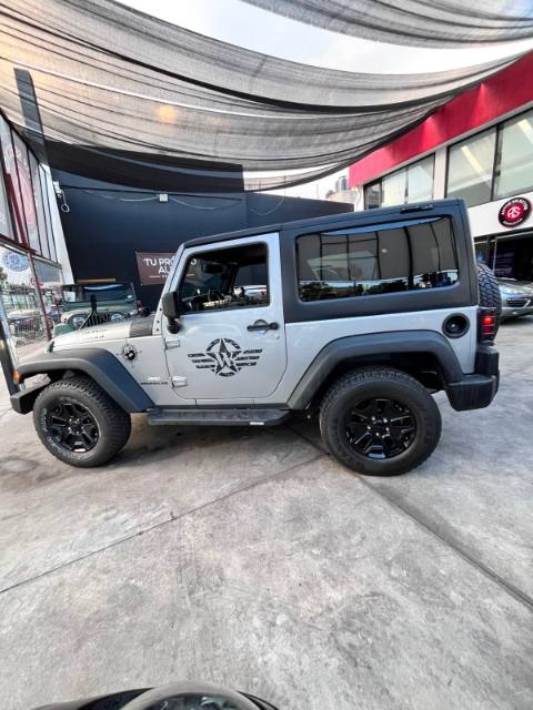 Jeep Wrangler Willys Wheeler 2014, foto 4
